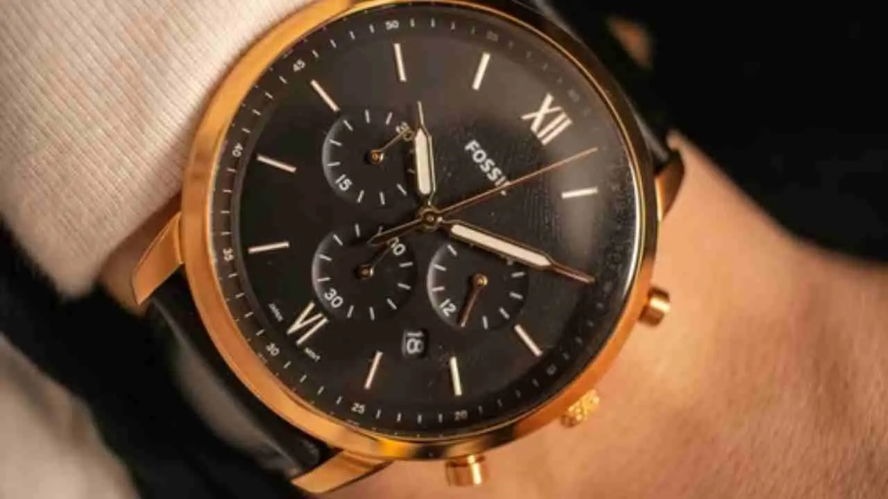 Best Fossil watch: 10 stylish and affordable Fossil watches for men and women on Myntra